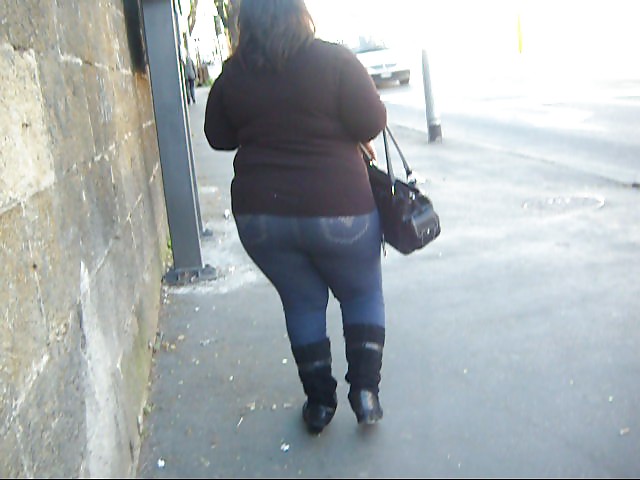 Dicke Frau In Jeans Bigass #4834064