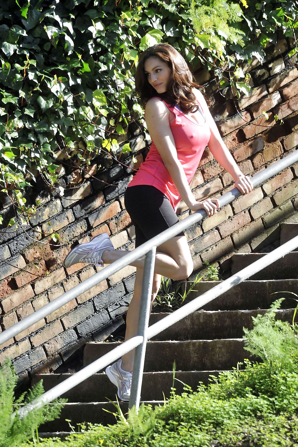 Kelly Brook Sehr Leggycleavage Reeboks Strand Schießen Candids #4453893