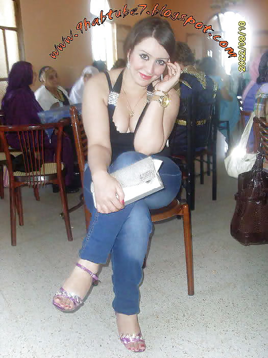 Nice arab girsl  #9045390