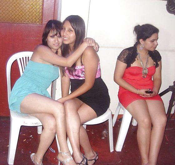 女性 (amiguitas 15)
 #12391813