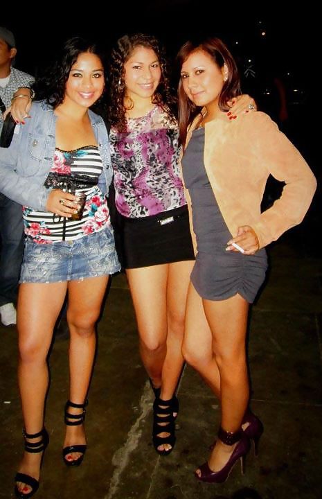 女性 (amiguitas 15)
 #12391822