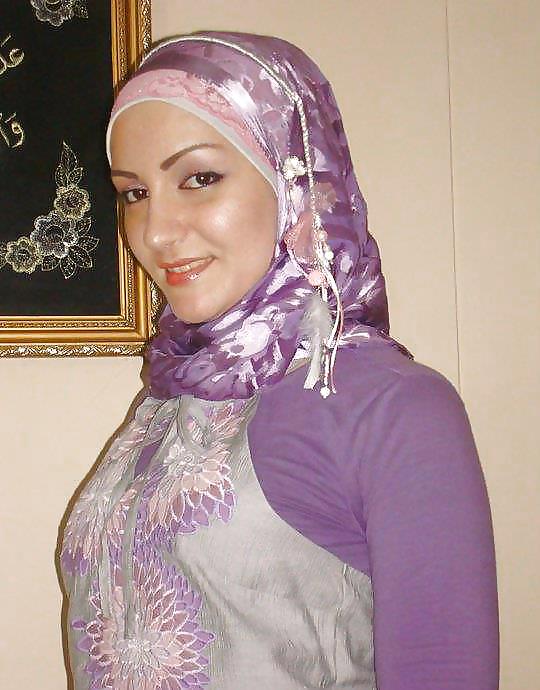 Turbanli hijab árabe, turco, asiático desnudo - no desnudo 10
 #17455207