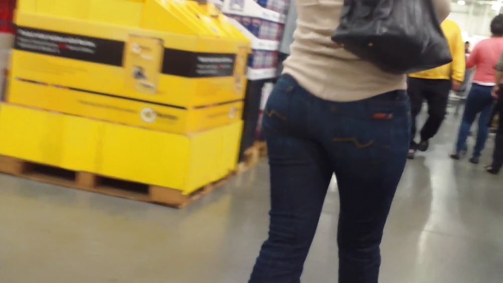 Ass & Butt in tight Blue Jeans looking fine  #11221872