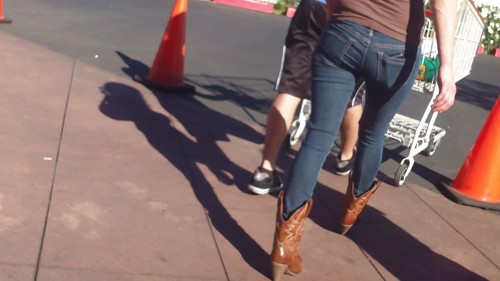 Ass & Hintern In Engen Aussehenden Blauen Jeans Fein #11223409