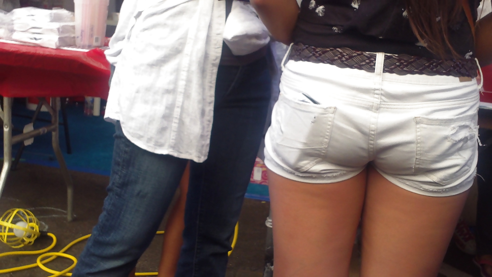 Ass & Hintern In Engen Aussehenden Blauen Jeans Fein #11226071