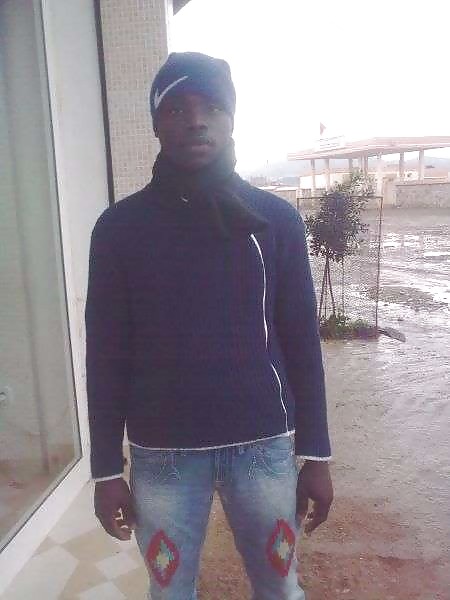 Bin Auf Der Suche Nach Oben Jemand Eines Tages Zu Treffen. #1663677