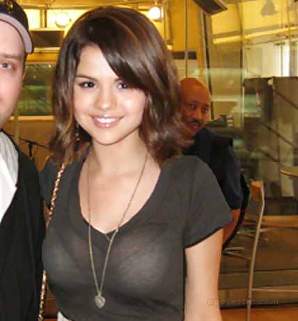 Selena Gomez 2 #10880761