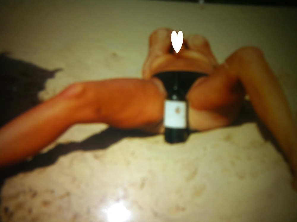 Horny exhib gf on beach #8810660