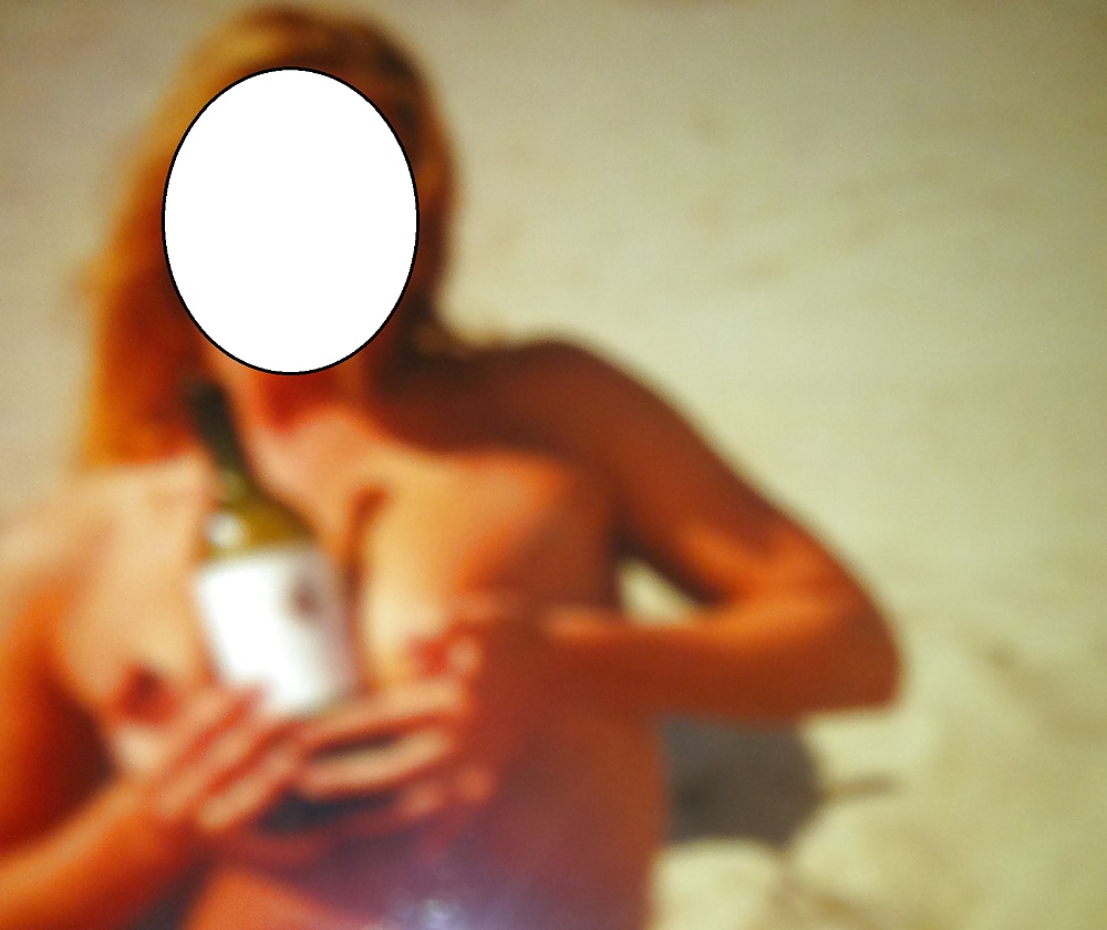 Horny exhib gf on beach #8810666