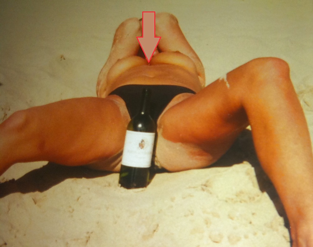 Horny exhib gf on beach #8810683