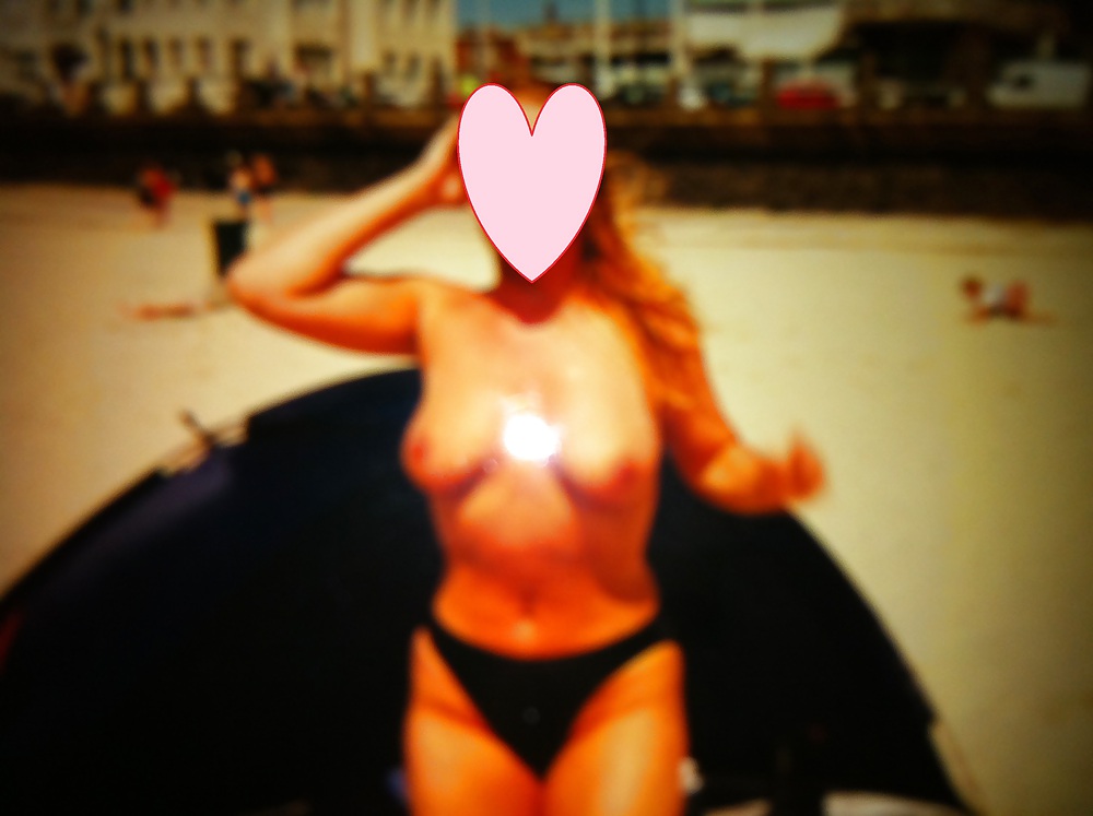 Horny exhib gf on beach #8810711
