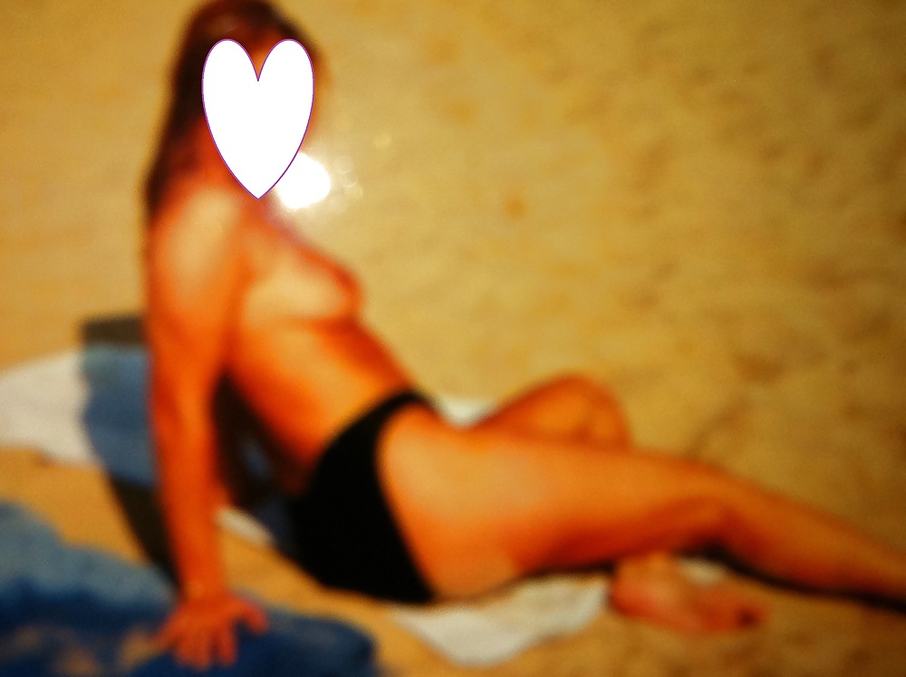 Horny exhib gf on beach #8810826