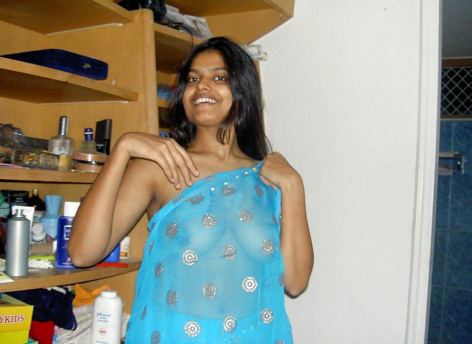 Sonalibhabhi from ahmedabad.
 #6382961