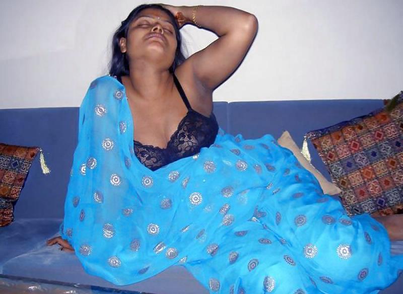 Sonalibhabhi from ahmedabad.
 #6383002