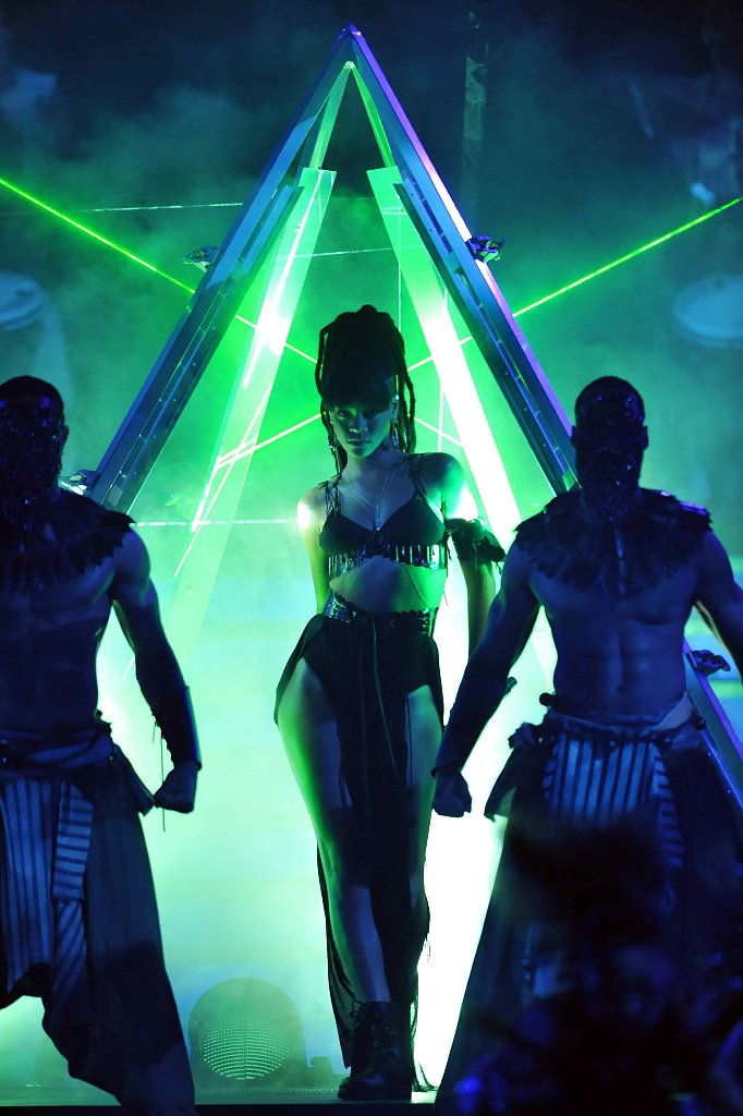 Rihanna - Performing at American Idol Astronomical Finale Point to 2012 #9591531