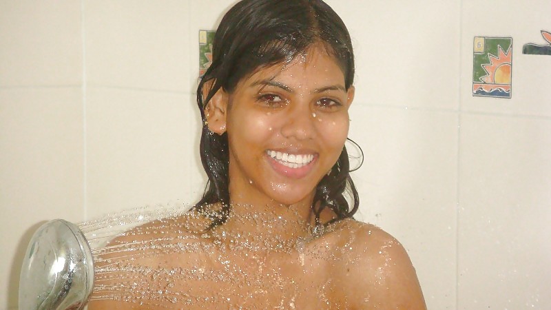 Meine College-Freundin Titten Und Pussy In Der Dusche #20668960