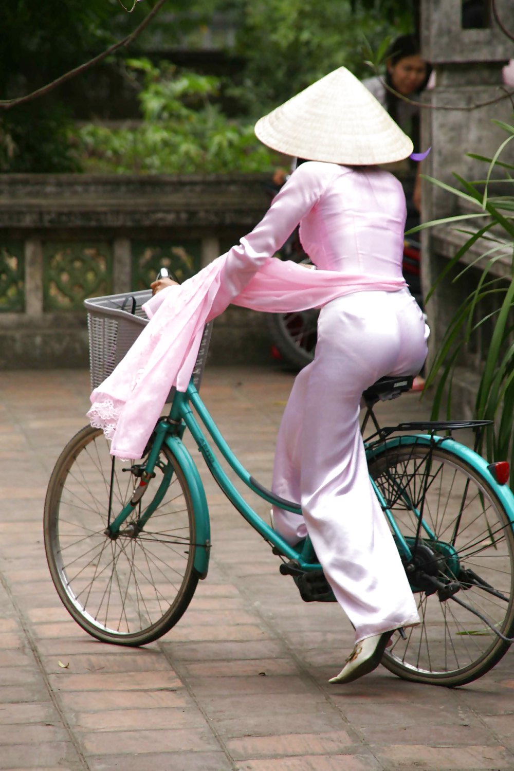 セクシーなアオザイ
 #14663105