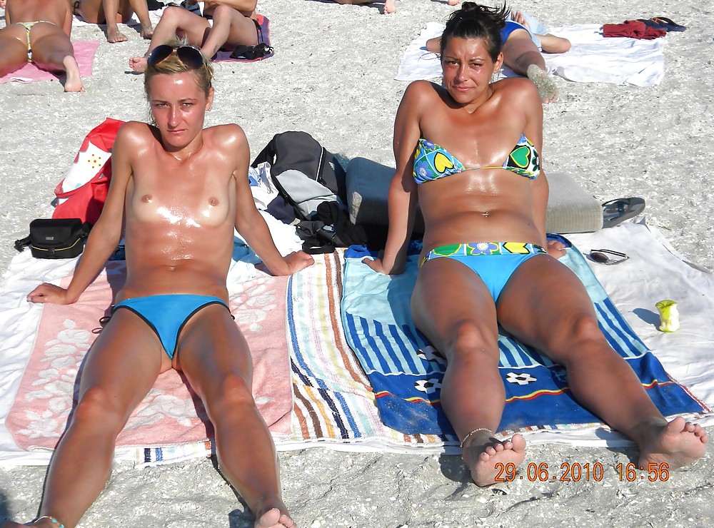 Italian classmates at the beach :) compagne di classe #8484670