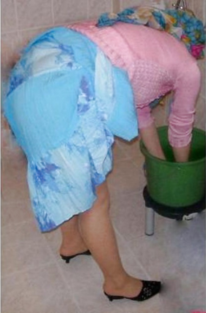 Hot Arab Bitch #3819066