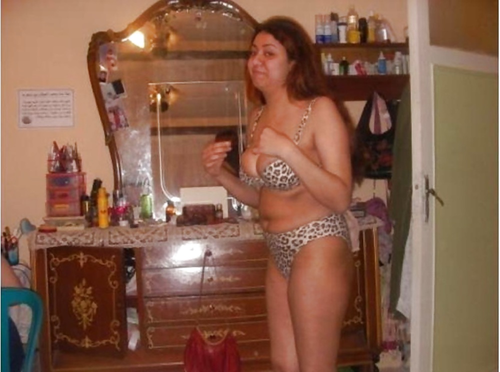 Hot Arab Bitch #3819091