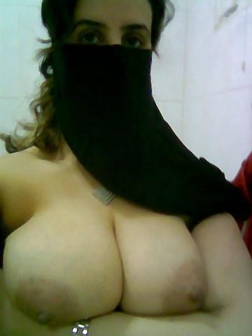 Hot Arab Bitch #3819333