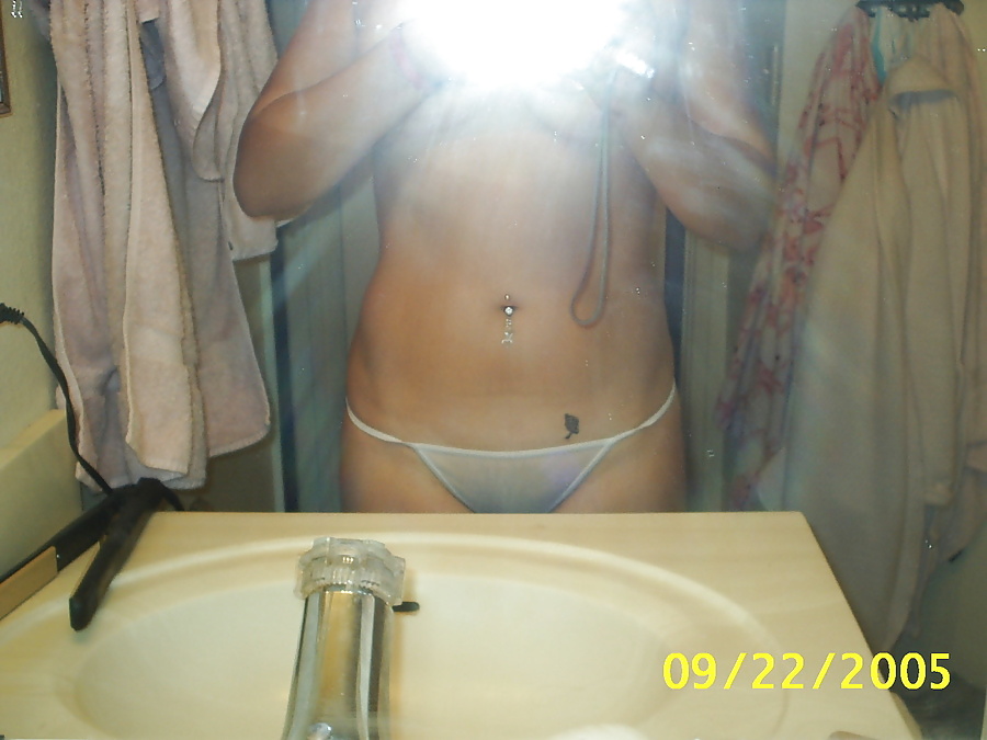 Selfshot 17 #16726097
