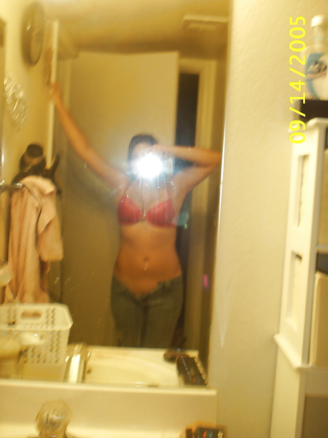 Selfshot 17 #16726115
