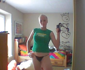 Selfshot 17 #16726209
