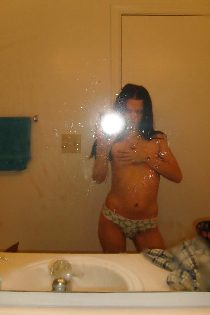 Selfshot 17 #16726329