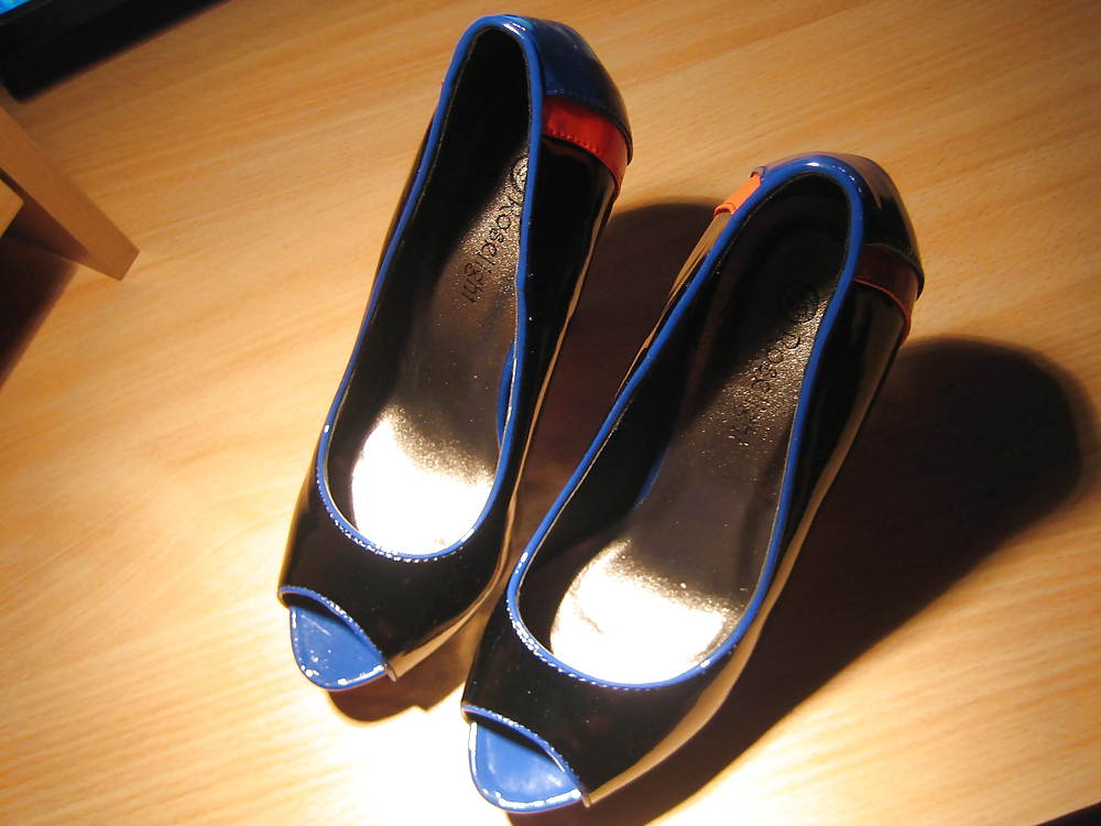 Tacones azules para mi reina
 #16383875