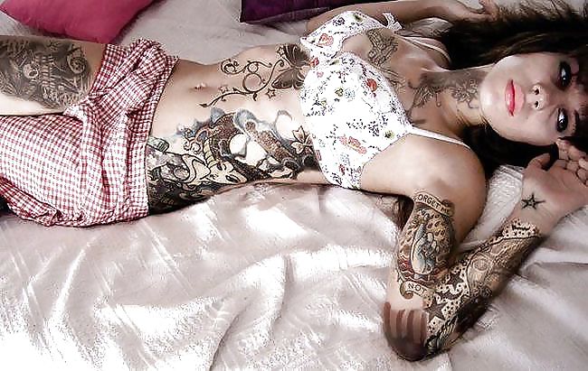 Ladies with tatoos 2  #9499014