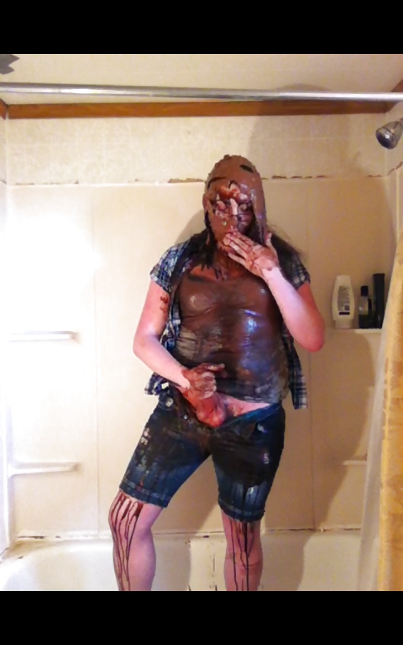 T-girl gets messy with chocolate and cake batter #16049155