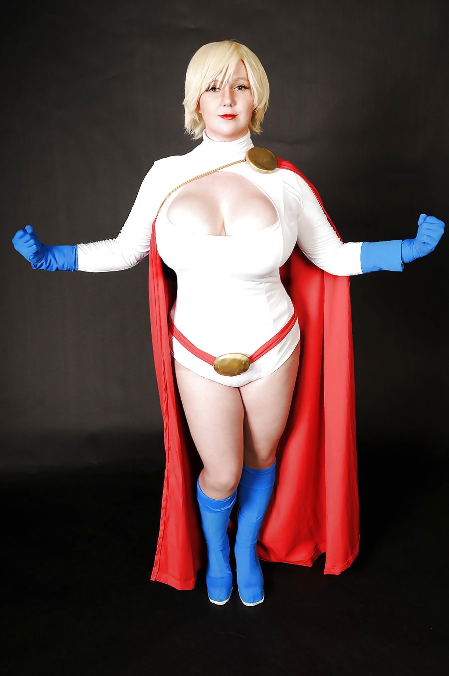 Cerdas famosas con grandes tetas
 #16778595