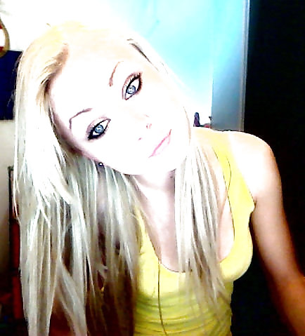 Dein barbie
 #15741573