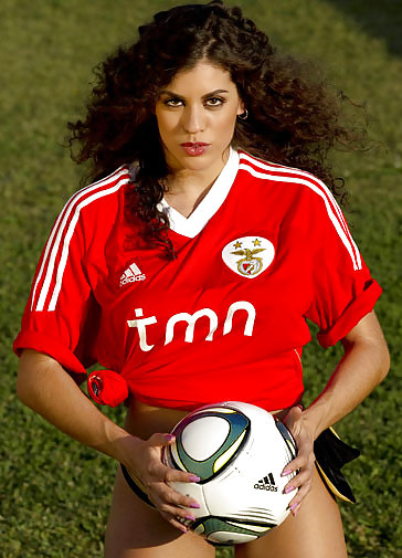 100% tuga
 #14492251