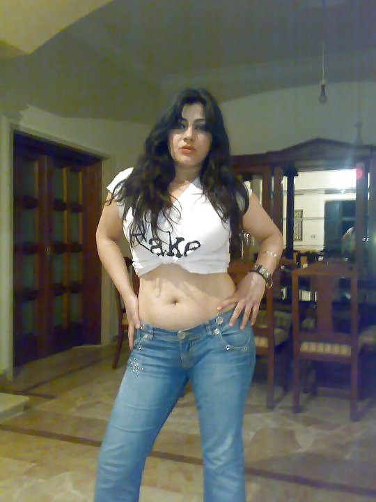 美しいアラブ人
 #14937301