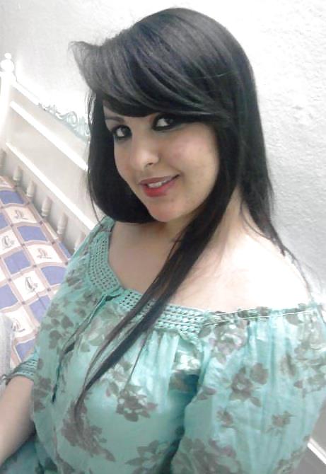 美しいアラブ人
 #14937314