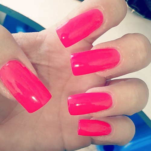 Uñas, uñas, uñas
 #11880745