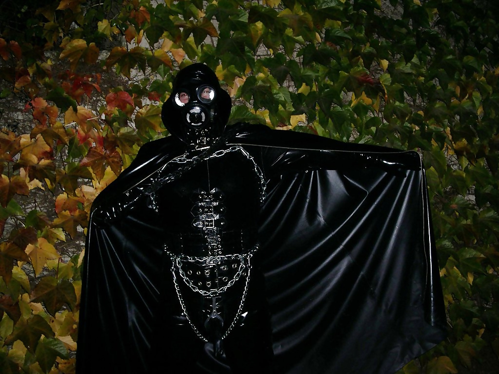 Latex in the darkness #12739093