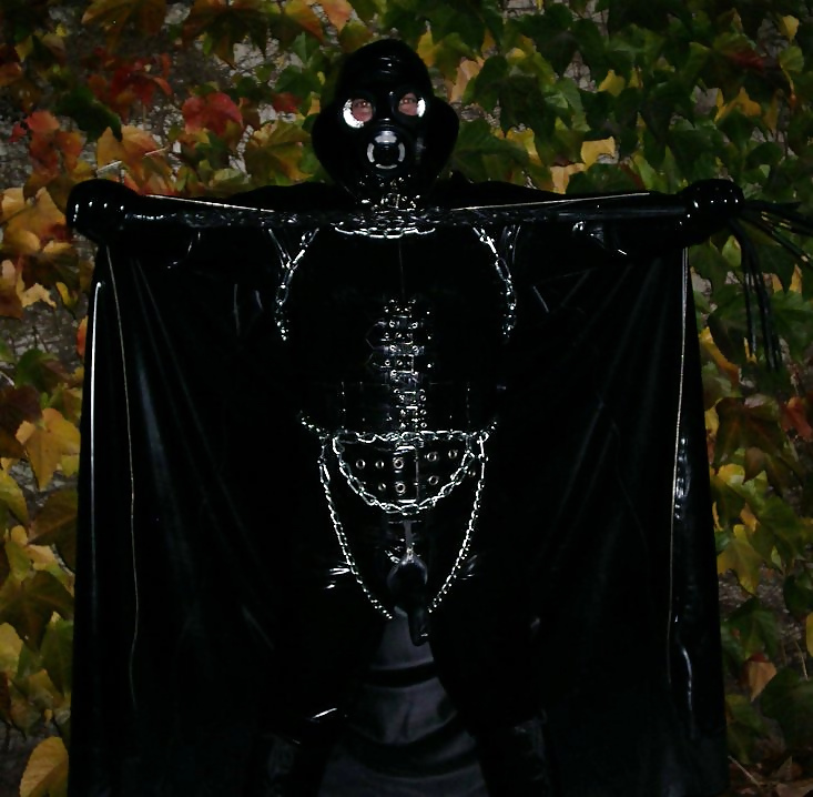 Latex in the darkness #12739113