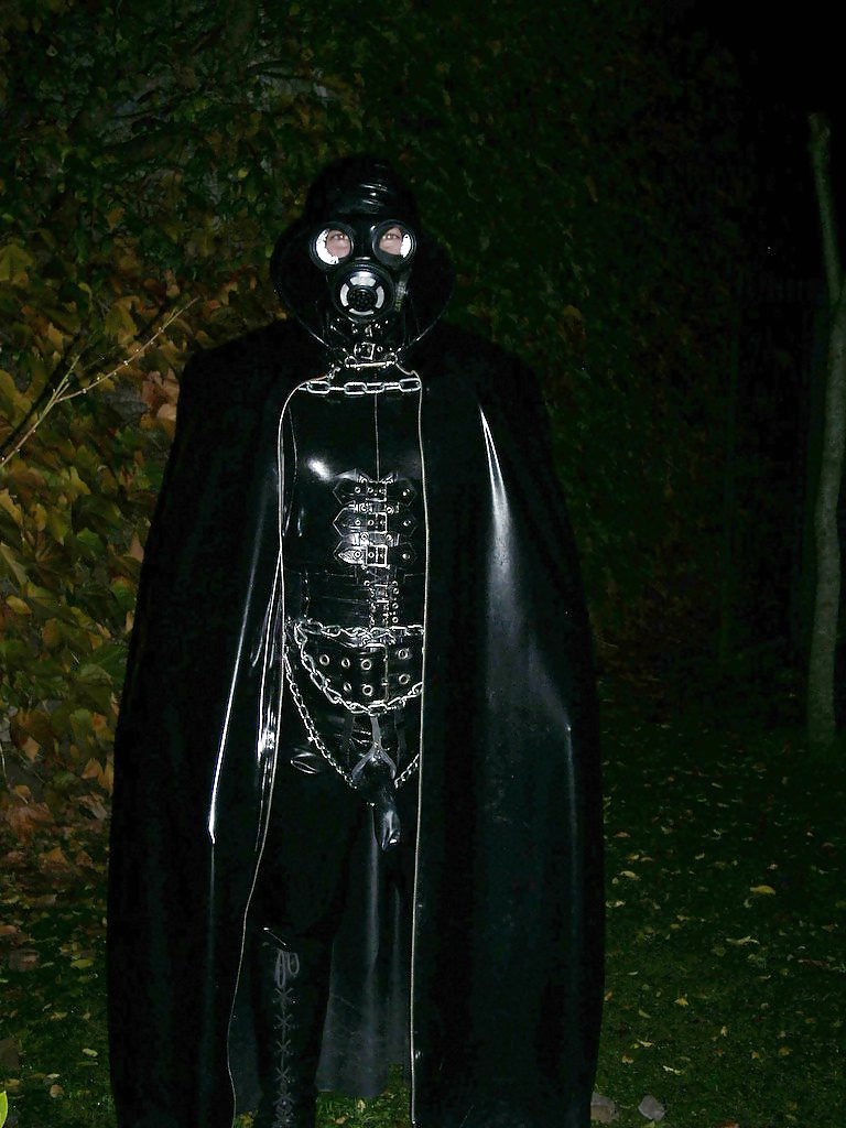 Latex in the darkness #12739135