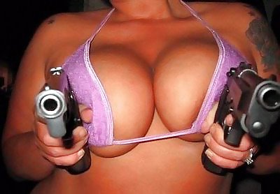 Big Tits & Gewehre #5439153