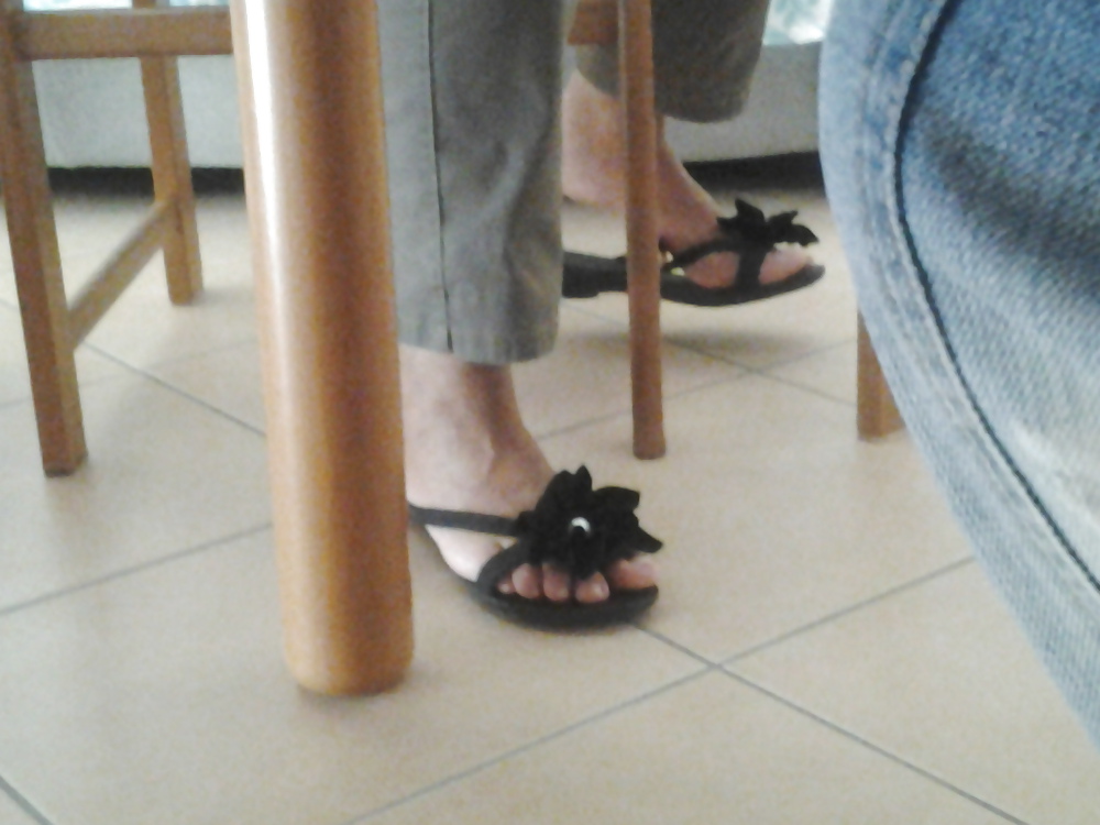 My aunt and cousin's sexy feet... #6002874