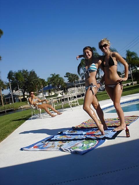 Si ella está aquí, es falsa 61
 #1507675