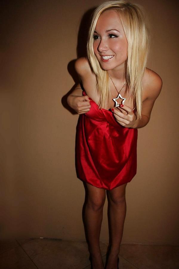 Si ella está aquí, es falsa 61
 #1507966