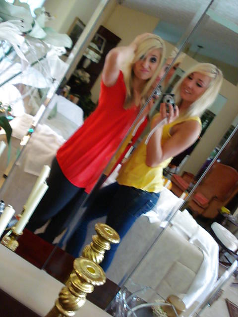 Si ella está aquí, es falsa 61
 #1508090