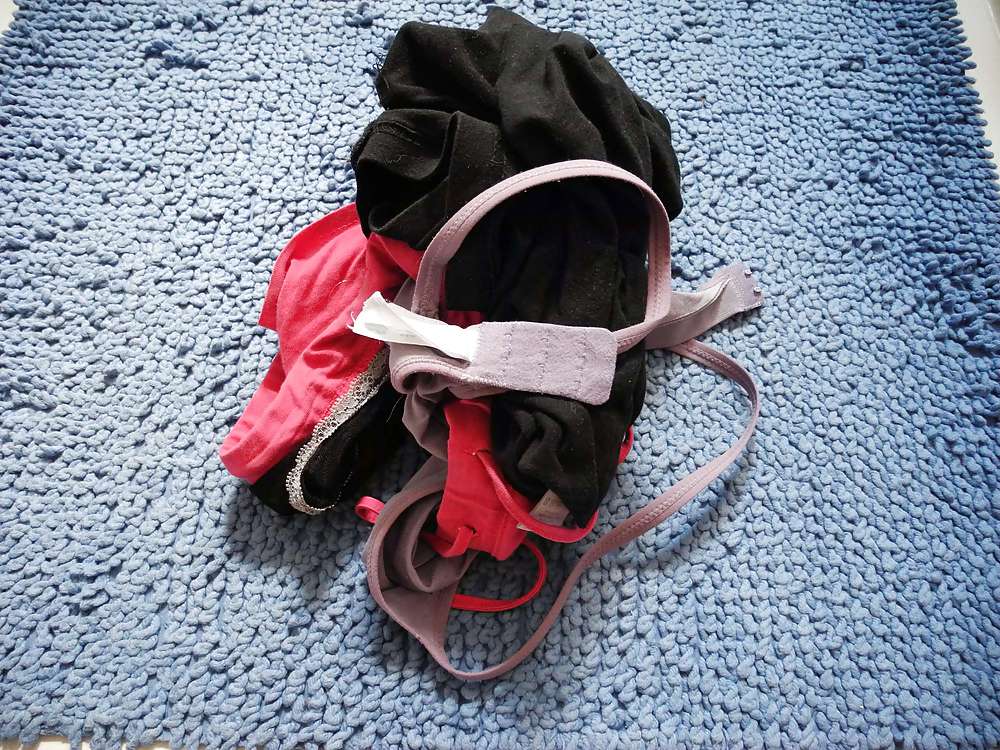 Clothes from daughter. Sniffing playing carrying #9651656