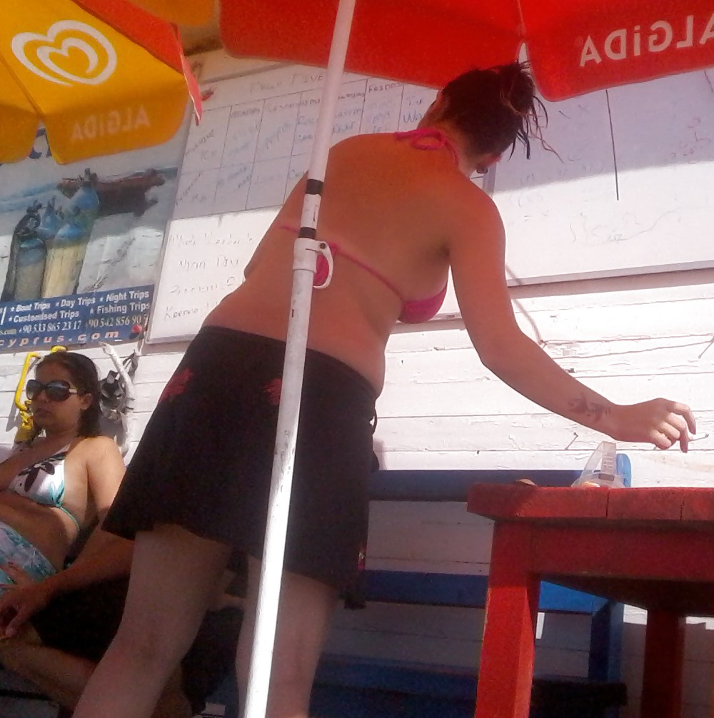 Candid #9300524