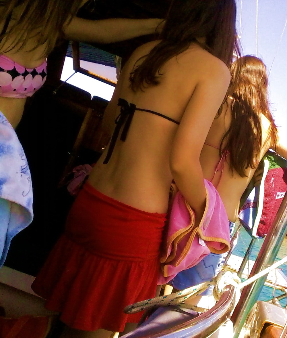 Candid #9300680