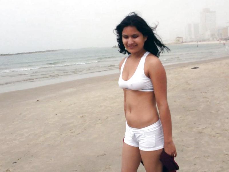 Desi tits at beach
 #5220670